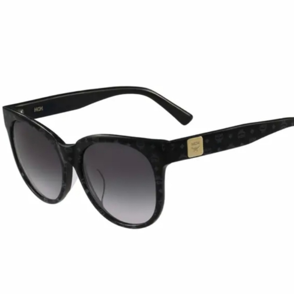Mcm Black 56 mm Navigator Sunglasses